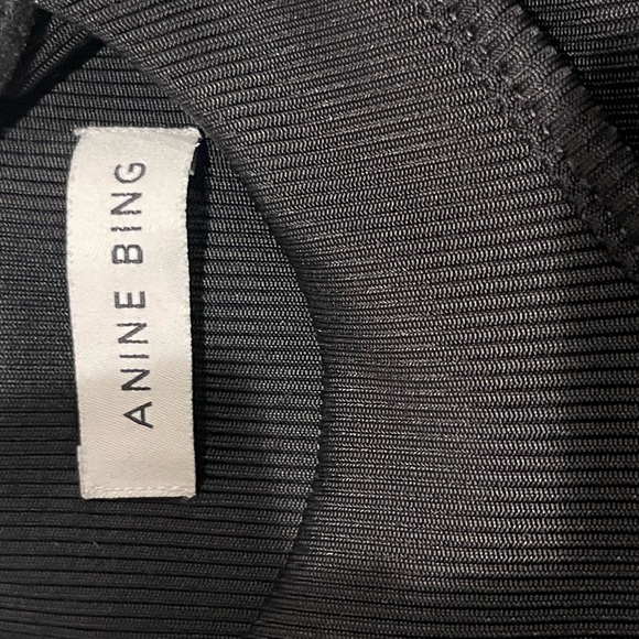 Anine Bing Leslie Black Fitted Cut Out Tank Top - Picture 6 of 8